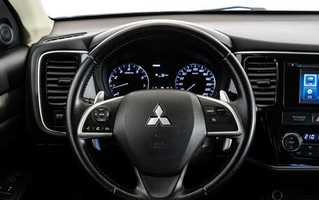 Mitsubishi Outlander III рестайлинг 3, 2014 год, 1 199 000 рублей, 12 фотография