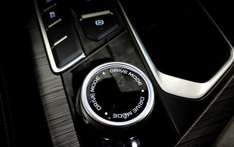 Geely Tugella FY11, 2024 год, 3 200 000 рублей, 28 фотография