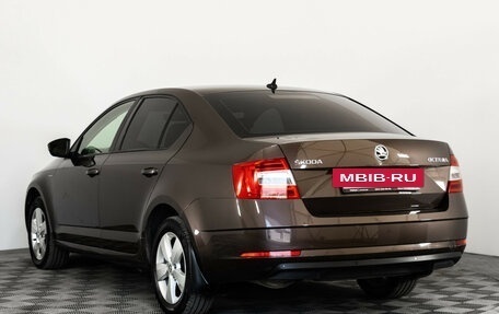Skoda Octavia, 2018 год, 1 799 000 рублей, 7 фотография