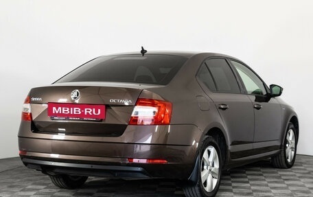 Skoda Octavia, 2018 год, 1 799 000 рублей, 5 фотография