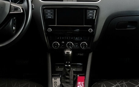 Skoda Octavia, 2018 год, 1 799 000 рублей, 14 фотография