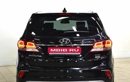 Hyundai Santa Fe III рестайлинг, 2016 год, 2 580 000 рублей, 3 фотография