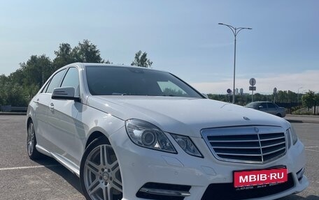 Mercedes-Benz E-Класс, 2013 год, 1 400 000 рублей, 1 фотография