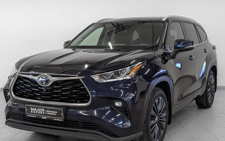 Toyota Highlander, 2020 год, 4 500 000 рублей, 1 фотография