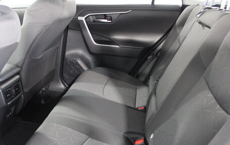Toyota RAV4, 2021 год, 2 811 000 рублей, 19 фотография