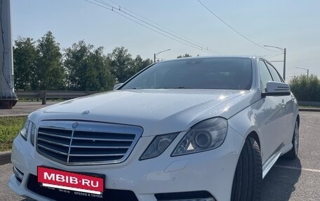 Mercedes-Benz E-Класс, 2013 год, 1 400 000 рублей, 2 фотография