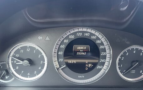 Mercedes-Benz E-Класс, 2013 год, 1 400 000 рублей, 5 фотография