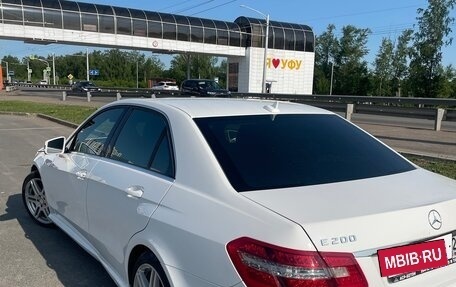 Mercedes-Benz E-Класс, 2013 год, 1 400 000 рублей, 6 фотография