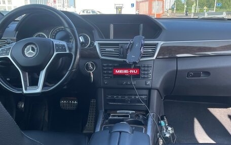 Mercedes-Benz E-Класс, 2013 год, 1 400 000 рублей, 10 фотография