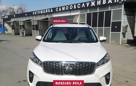 KIA Sorento III Prime рестайлинг, 2018 год, 2 300 000 рублей, 4 фотография