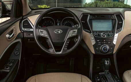 Hyundai Santa Fe III рестайлинг, 2013 год, 1 695 000 рублей, 21 фотография