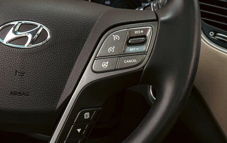 Hyundai Santa Fe III рестайлинг, 2013 год, 1 695 000 рублей, 16 фотография