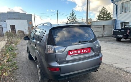 Mitsubishi Outlander III рестайлинг 3, 2008 год, 1 050 000 рублей, 4 фотография
