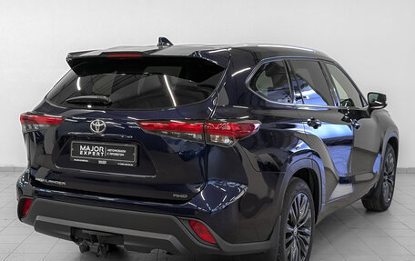 Toyota Highlander, 2020 год, 4 500 000 рублей, 5 фотография