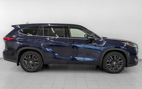 Toyota Highlander, 2020 год, 4 500 000 рублей, 4 фотография