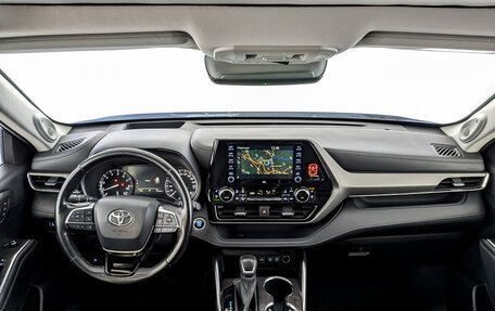 Toyota Highlander, 2020 год, 4 500 000 рублей, 14 фотография