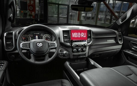 Rambler 1500, 2024 год, 7 500 000 рублей, 7 фотография