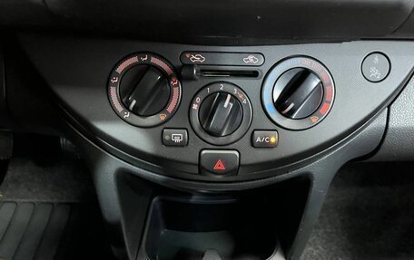 Nissan Note II рестайлинг, 2010 год, 549 000 рублей, 30 фотография