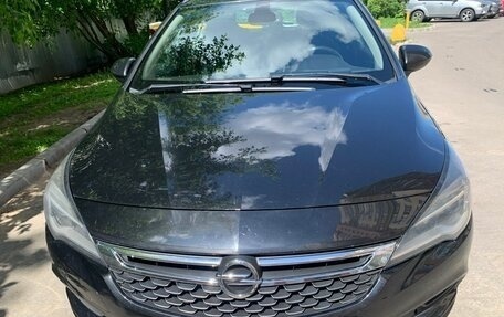 Opel Astra K, 2017 год, 1 070 000 рублей, 1 фотография