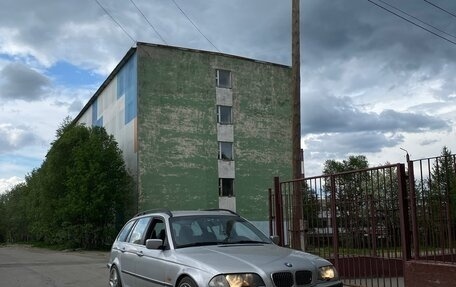 BMW 3 серия, 2001 год, 650 000 рублей, 1 фотография