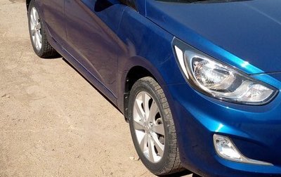 Hyundai Solaris II рестайлинг, 2011 год, 800 000 рублей, 1 фотография
