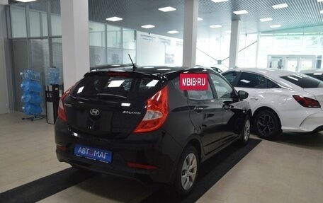 Hyundai Solaris II рестайлинг, 2015 год, 899 000 рублей, 9 фотография