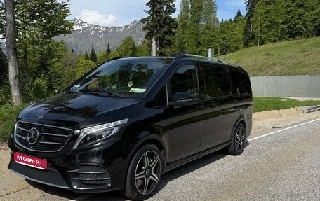 Mercedes-Benz V-Класс, 2018 год, 6 400 000 рублей, 1 фотография