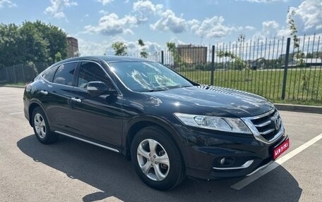 Honda Crosstour I рестайлинг, 2014 год, 2 130 000 рублей, 1 фотография