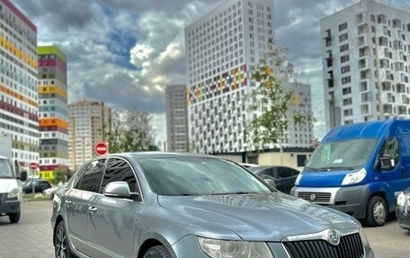 Skoda Superb III рестайлинг, 2010 год, 810 000 рублей, 1 фотография