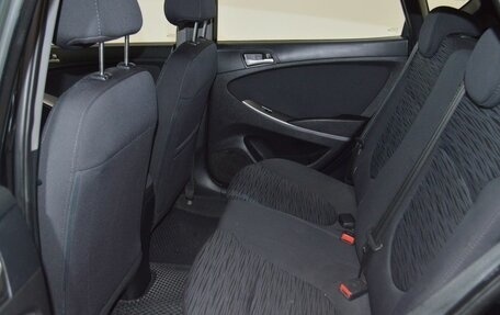 Hyundai Solaris II рестайлинг, 2015 год, 899 000 рублей, 28 фотография