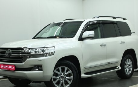 Toyota Land Cruiser 200, 2019 год, 8 200 000 рублей, 1 фотография