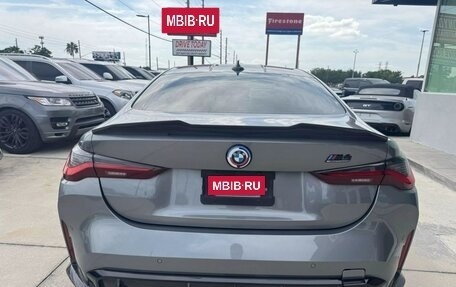 BMW M4, 2022 год, 8 772 000 рублей, 7 фотография