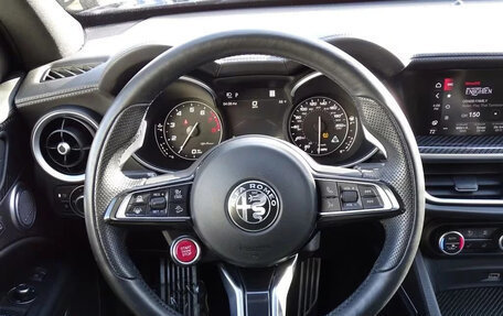 Alfa Romeo Stelvio, 2021 год, 5 372 191 рублей, 14 фотография