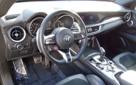 Alfa Romeo Stelvio, 2021 год, 5 372 191 рублей, 29 фотография