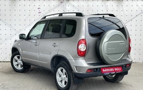 Chevrolet Niva I рестайлинг, 2017 год, 755 000 рублей, 5 фотография