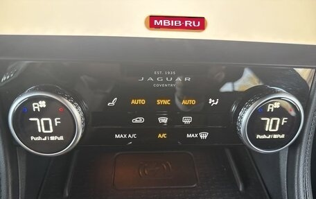Jaguar F-Pace, 2021 год, 5 658 971 рублей, 11 фотография
