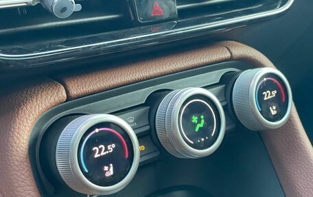 Skoda Kodiaq, 2025 год, 4 990 000 рублей, 15 фотография