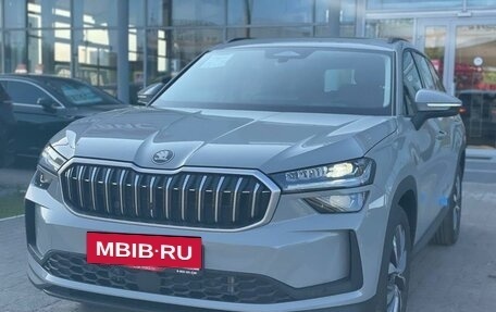 Skoda Kodiaq, 2025 год, 4 990 000 рублей, 2 фотография