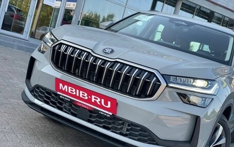 Skoda Kodiaq, 2025 год, 4 990 000 рублей, 8 фотография