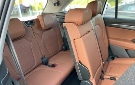 Skoda Kodiaq, 2025 год, 4 990 000 рублей, 26 фотография
