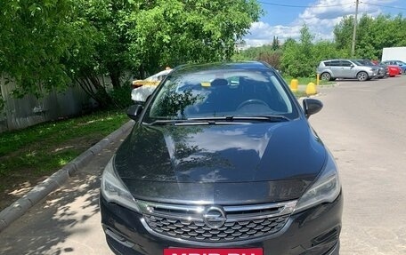 Opel Astra K, 2017 год, 1 070 000 рублей, 6 фотография