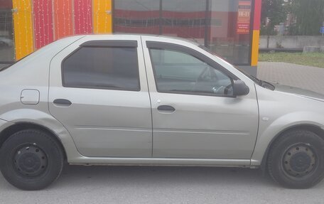 Renault Logan I, 2014 год, 595 000 рублей, 3 фотография