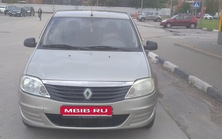 Renault Logan I, 2014 год, 595 000 рублей, 2 фотография