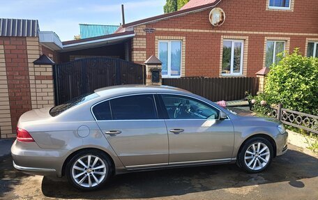 Volkswagen Passat B7, 2011 год, 1 500 000 рублей, 3 фотография