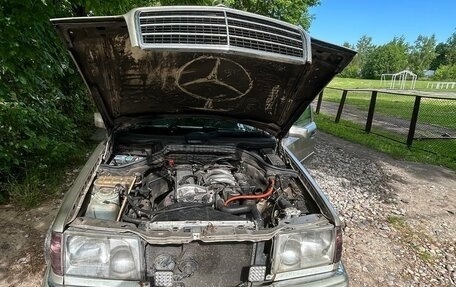 Mercedes-Benz E-Класс, 1993 год, 260 000 рублей, 8 фотография