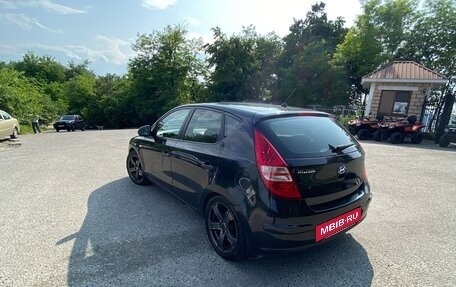 Hyundai i30 I, 2009 год, 799 999 рублей, 24 фотография