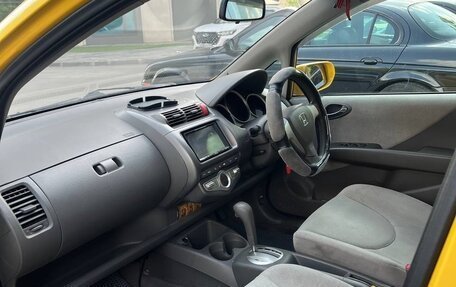 Honda Fit III, 2004 год, 480 000 рублей, 9 фотография