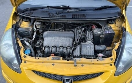 Honda Fit III, 2004 год, 480 000 рублей, 11 фотография