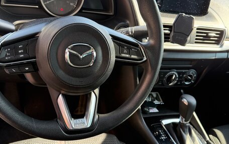 Mazda 3, 2018 год, 1 450 000 рублей, 5 фотография