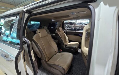 KIA Carnival, 2022 год, 3 240 000 рублей, 11 фотография